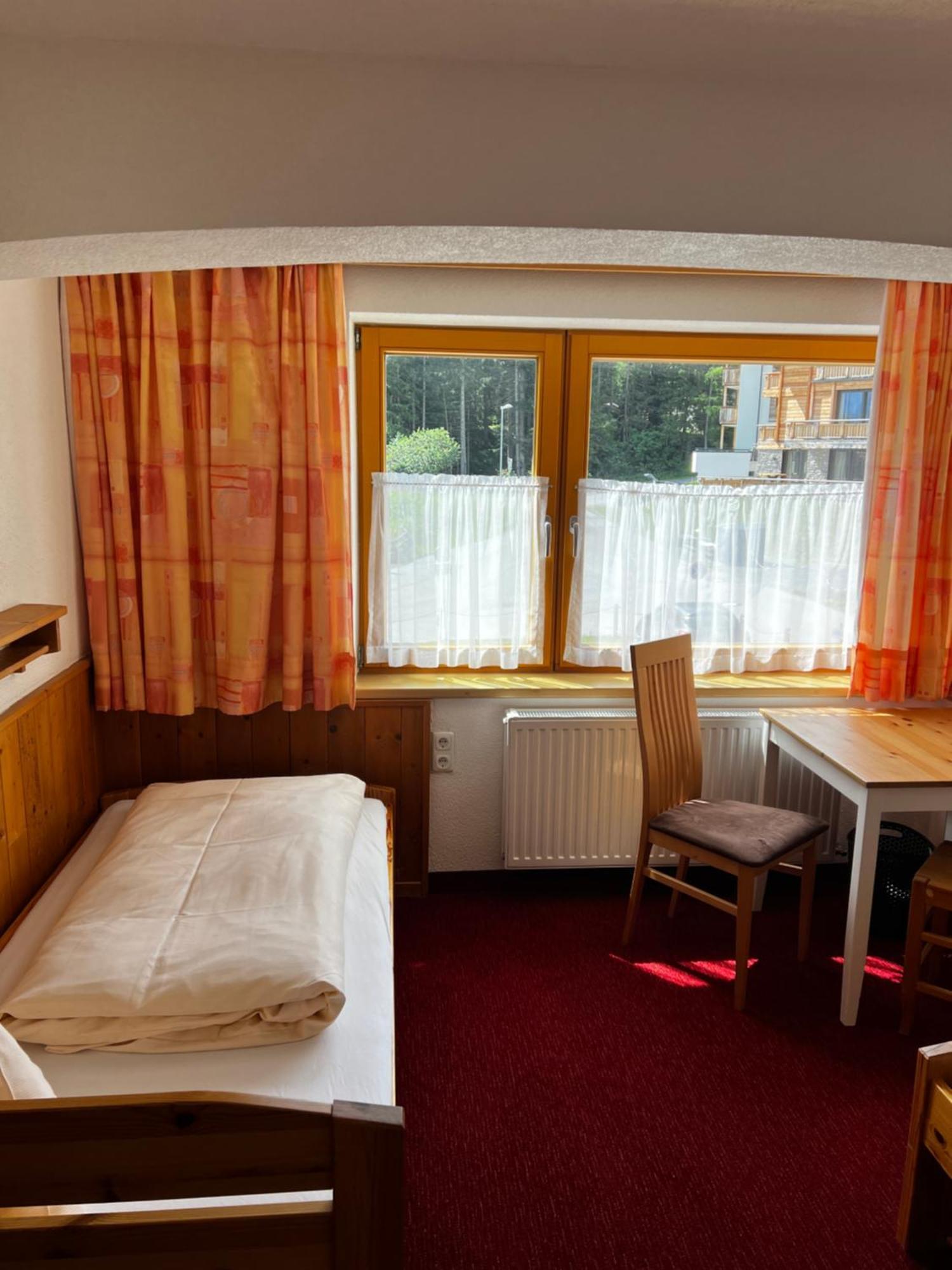 Haus Steissbach Apartment Санкт Антон ам Арлберг Екстериор снимка