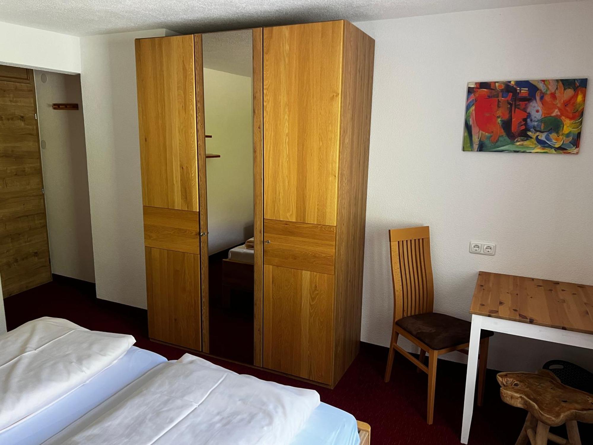 Haus Steissbach Apartment Санкт Антон ам Арлберг Екстериор снимка