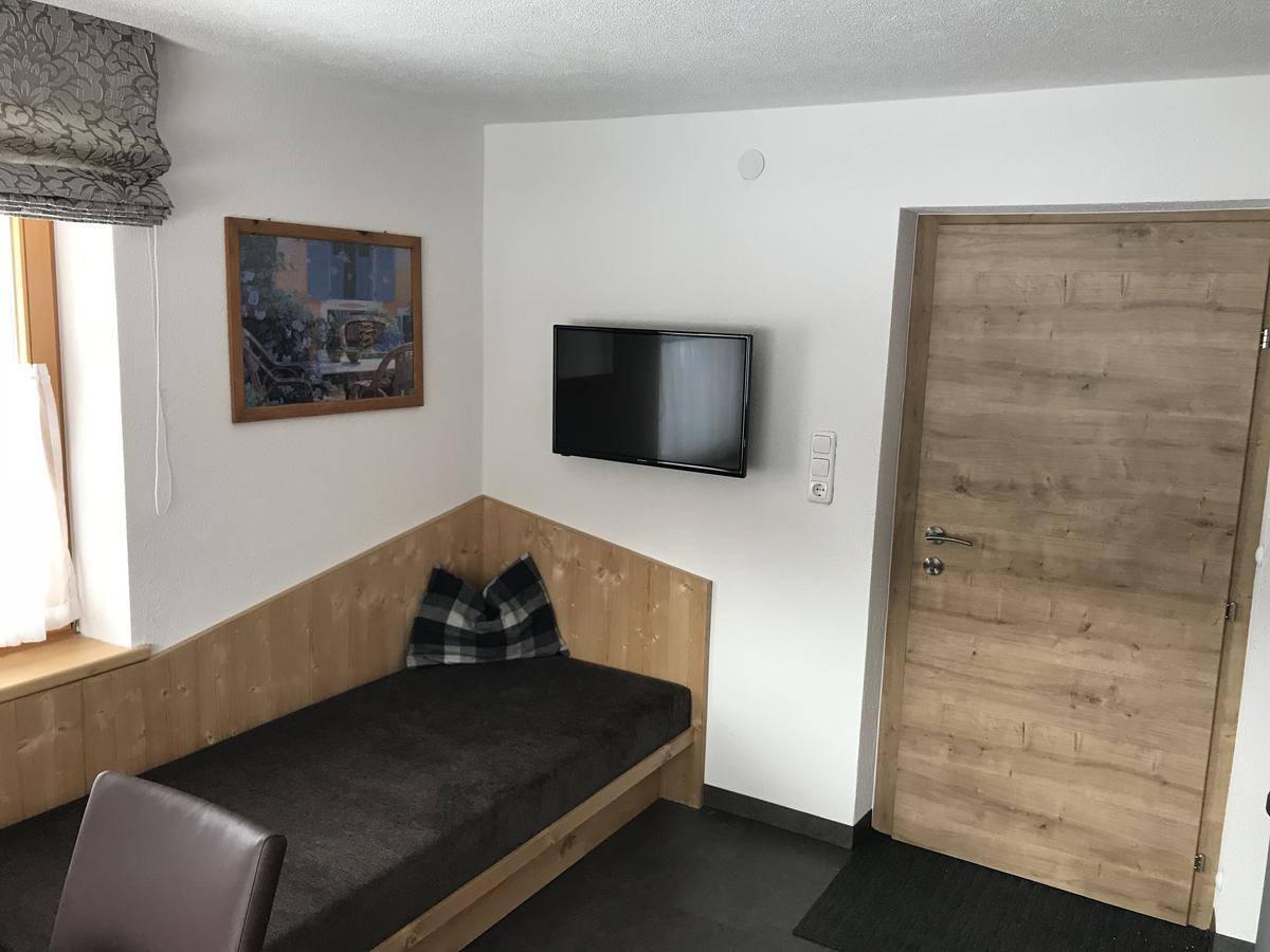 Haus Steissbach Apartment Санкт Антон ам Арлберг Екстериор снимка