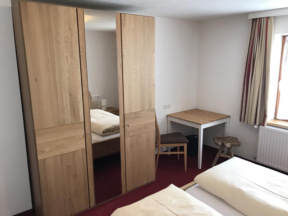 Haus Steissbach Apartment Санкт Антон ам Арлберг Екстериор снимка