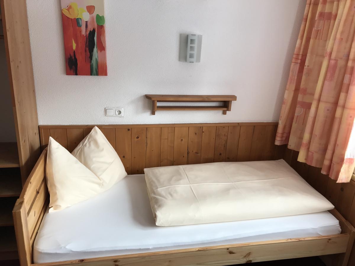 Haus Steissbach Apartment Санкт Антон ам Арлберг Екстериор снимка