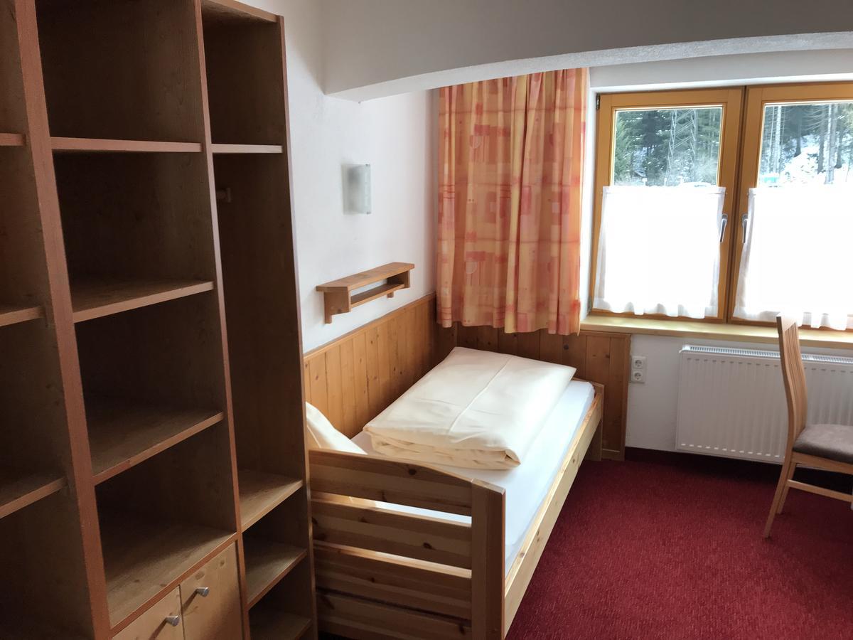 Haus Steissbach Apartment Санкт Антон ам Арлберг Екстериор снимка