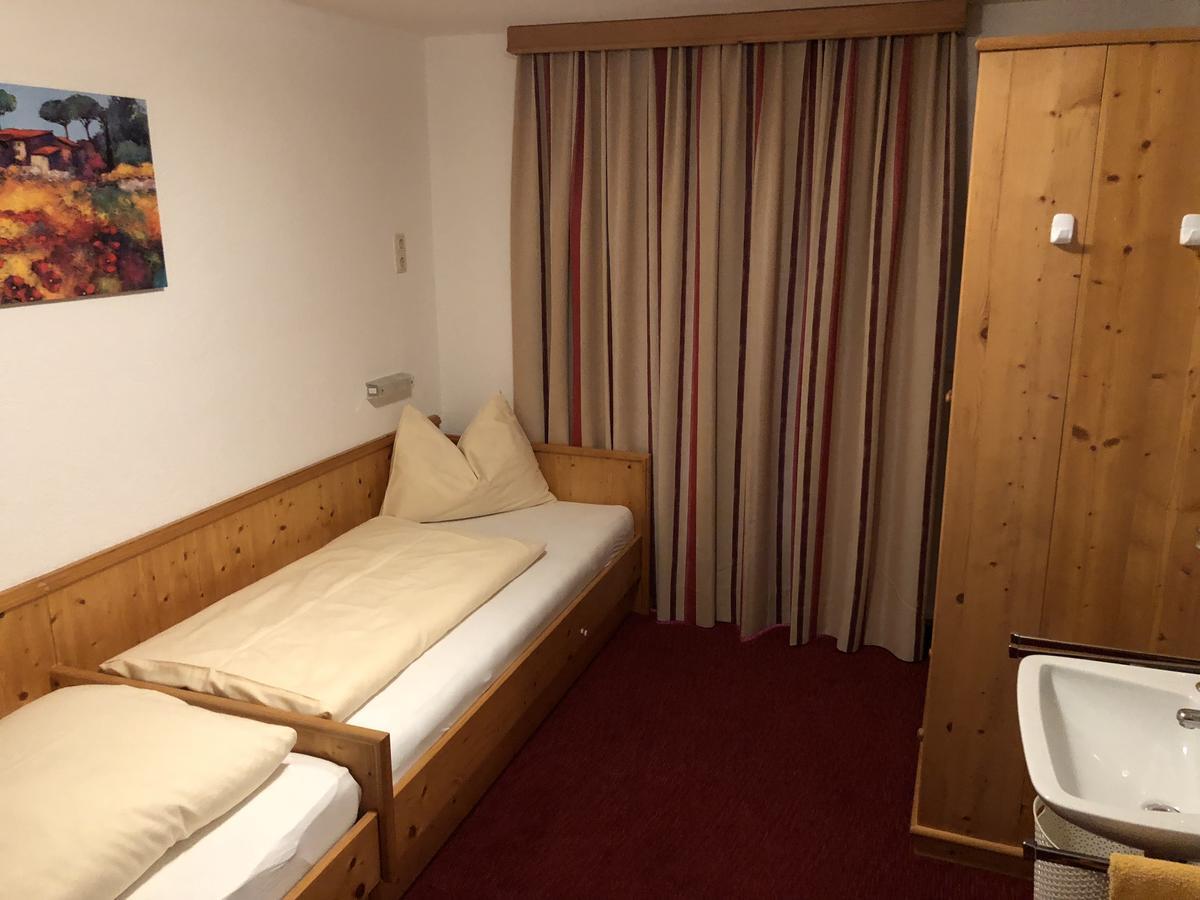 Haus Steissbach Apartment Санкт Антон ам Арлберг Екстериор снимка